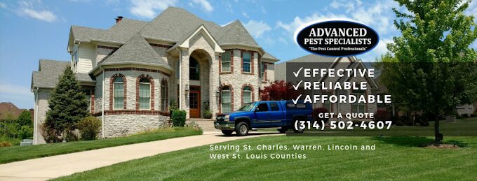 House with pest control service advertisement.